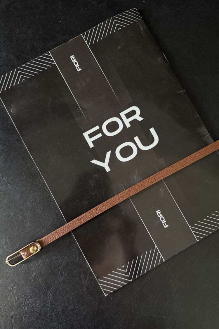 Thin Buckle Women's Belt - Brand: Fiori - Women & Kids, Baby Clothes Wholesale - Globality Store