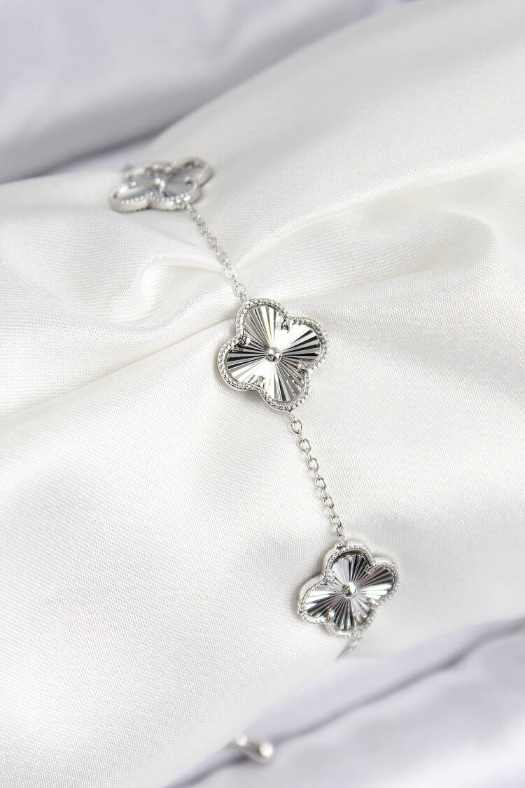 Vip Brass Clover Pattern Silver Color Women's Bracelet - Brand: Ebijuteri - Women & Kids, Baby Clothes Wholesale - Globality Store