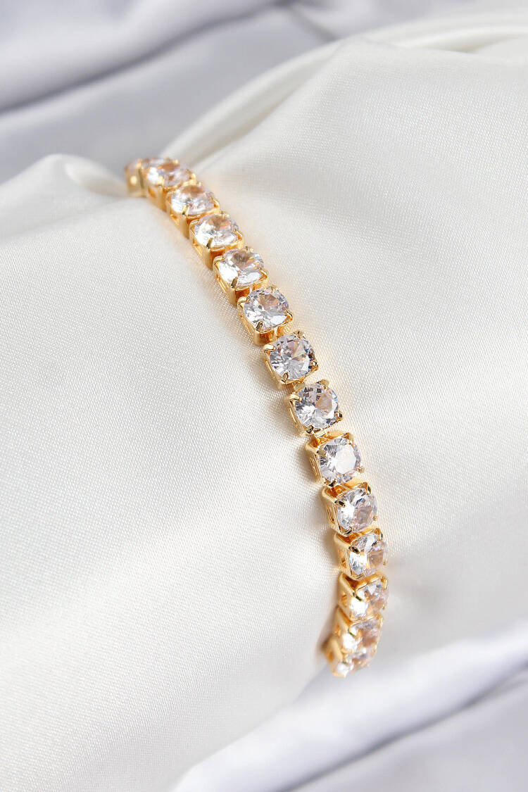Brass Zircon Stone Square Model Gold Color Elevator Women Bracelet - Brand: Ebijuteri - Women & Kids, Baby Clothes Wholesale - Globality Store