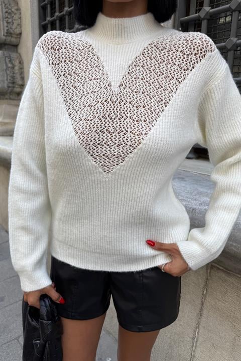 White Sweater With High Neck And Long Sleeves