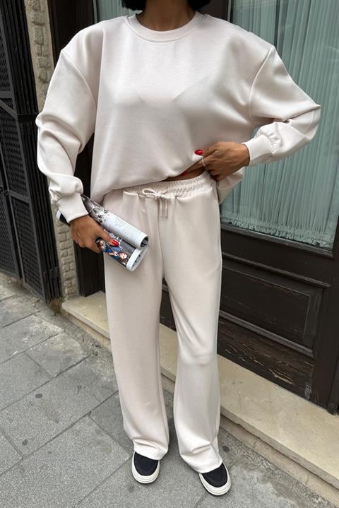 Beige Casual Sport Modest Jogger Set