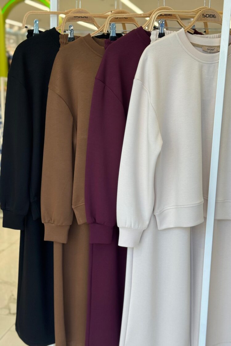 Beige Casual Sport Modest Jogger Set