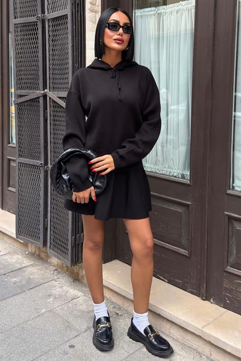 Pleated Mini Skirt Set With Hoodie
