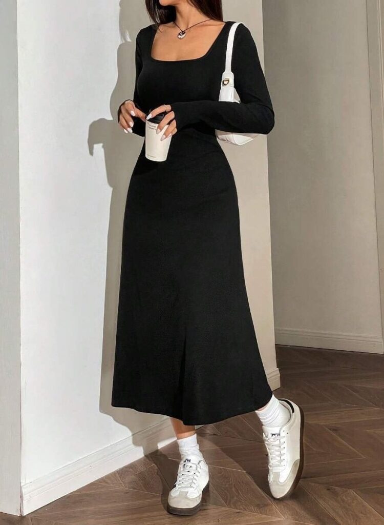 ElegantSheath Dress With Square Neck