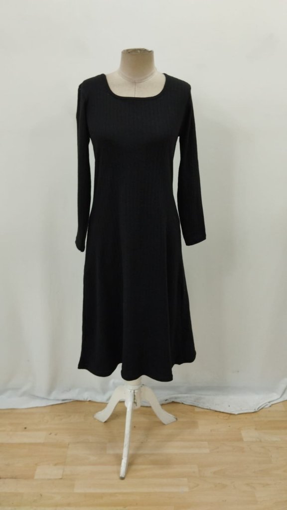 ElegantSheath Dress With Square Neck