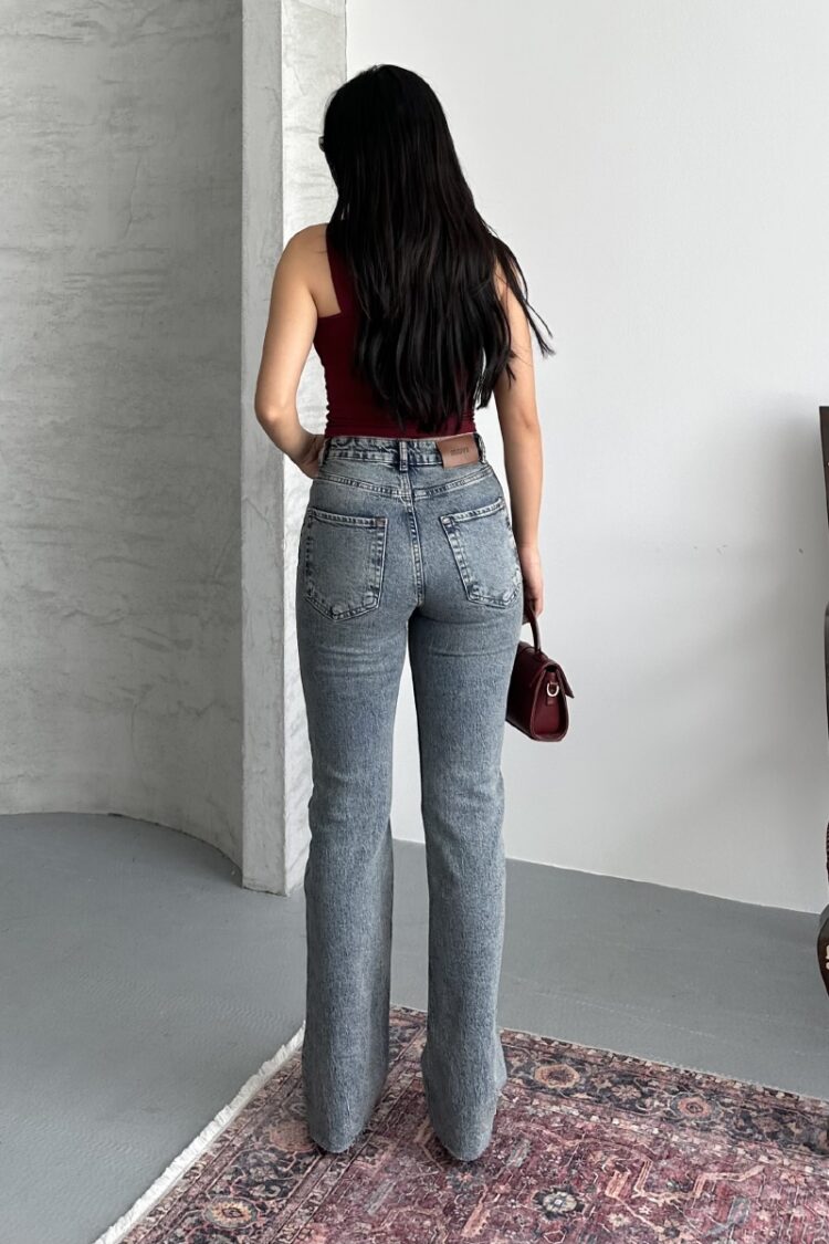 Mom Jeans High Waist Straight Leg