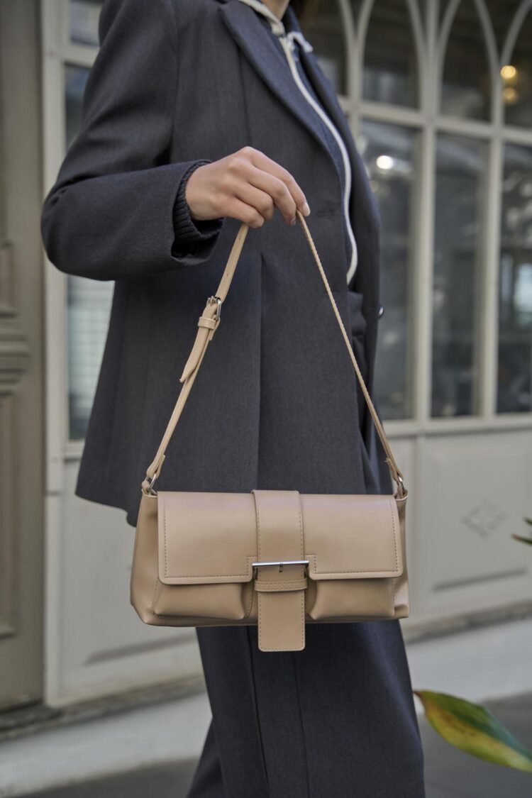 Coated Hand and Shoulder Bag Mink