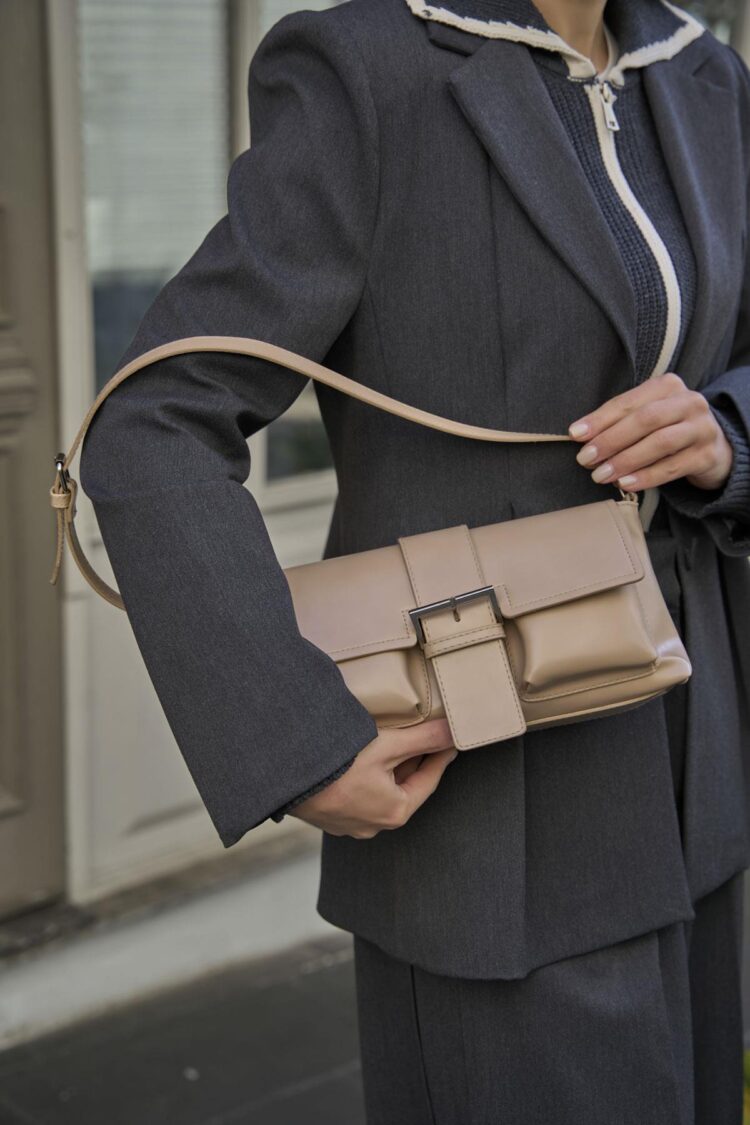 Coated Hand and Shoulder Bag Mink