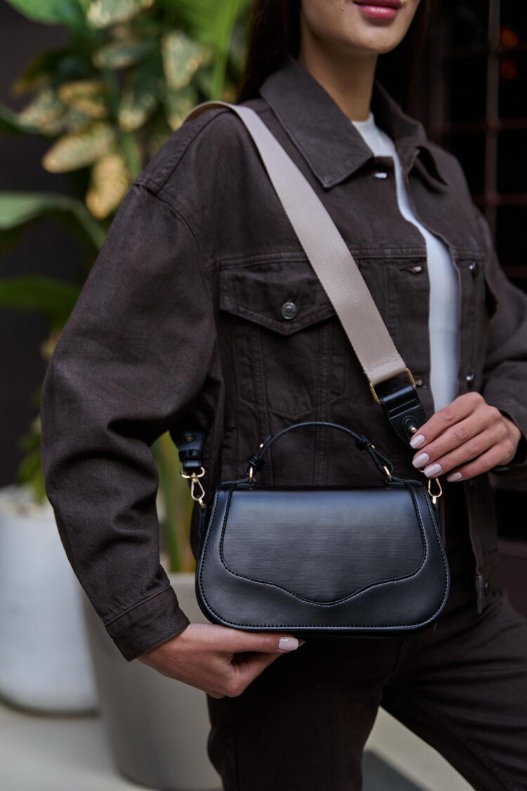 Cross Strap Hand and Shoulder Bag with Lid Black