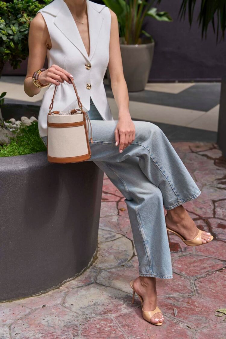 Contrast Stitched Bucket Hand and Shoulder Bag Canvas-Taba