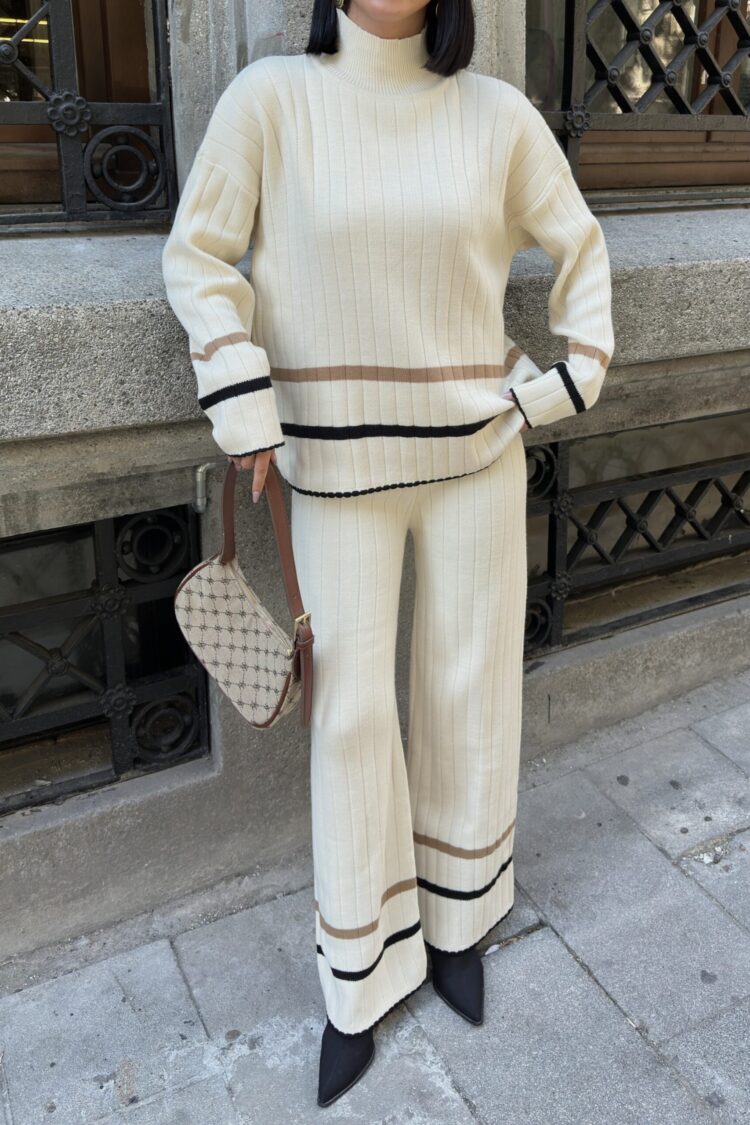 Casual Elegant Modest Suit