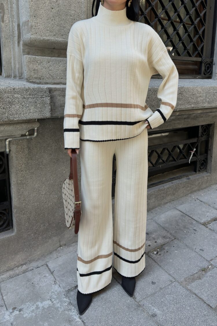 Casual Elegant Modest Suit