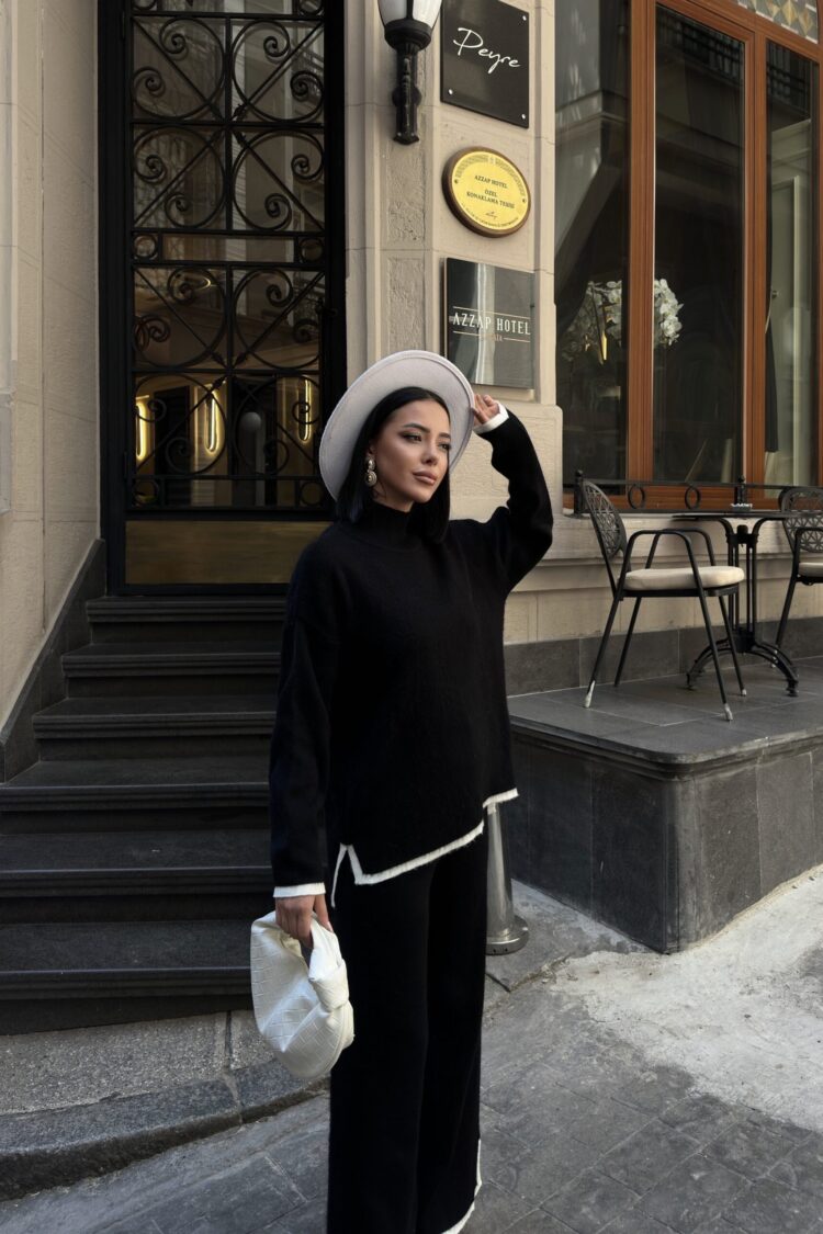 Palazzo Suit With High Neck Oversized Fit