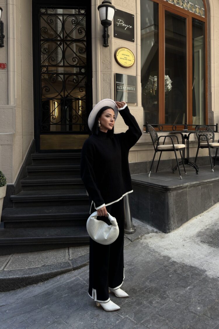 Palazzo Suit With High Neck Oversized Fit