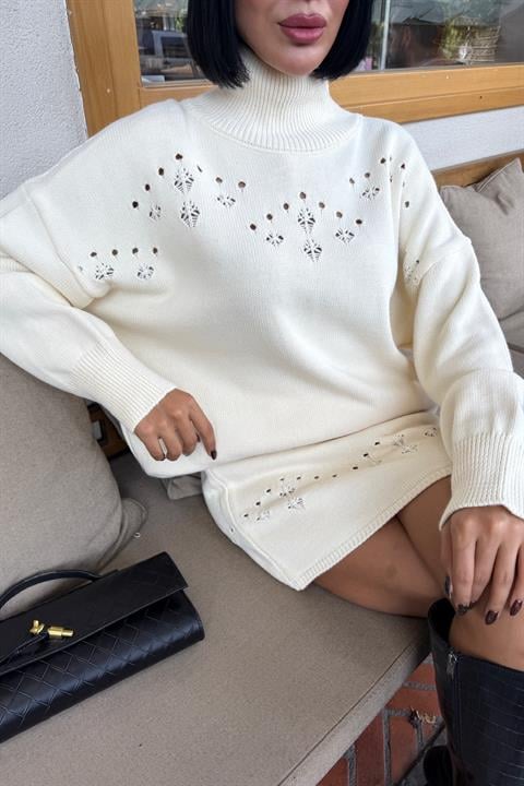 White Elegant Oversized Fit Set