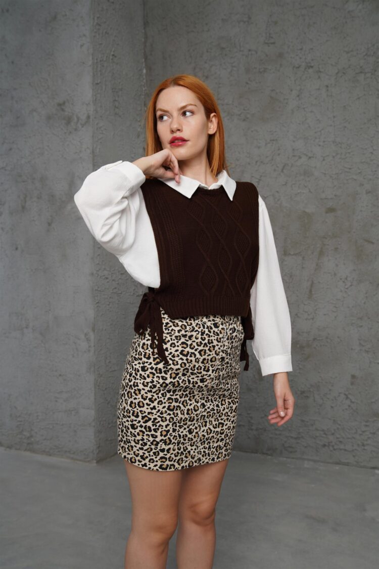 WholesaleKnitted Sweater With Lace Detail