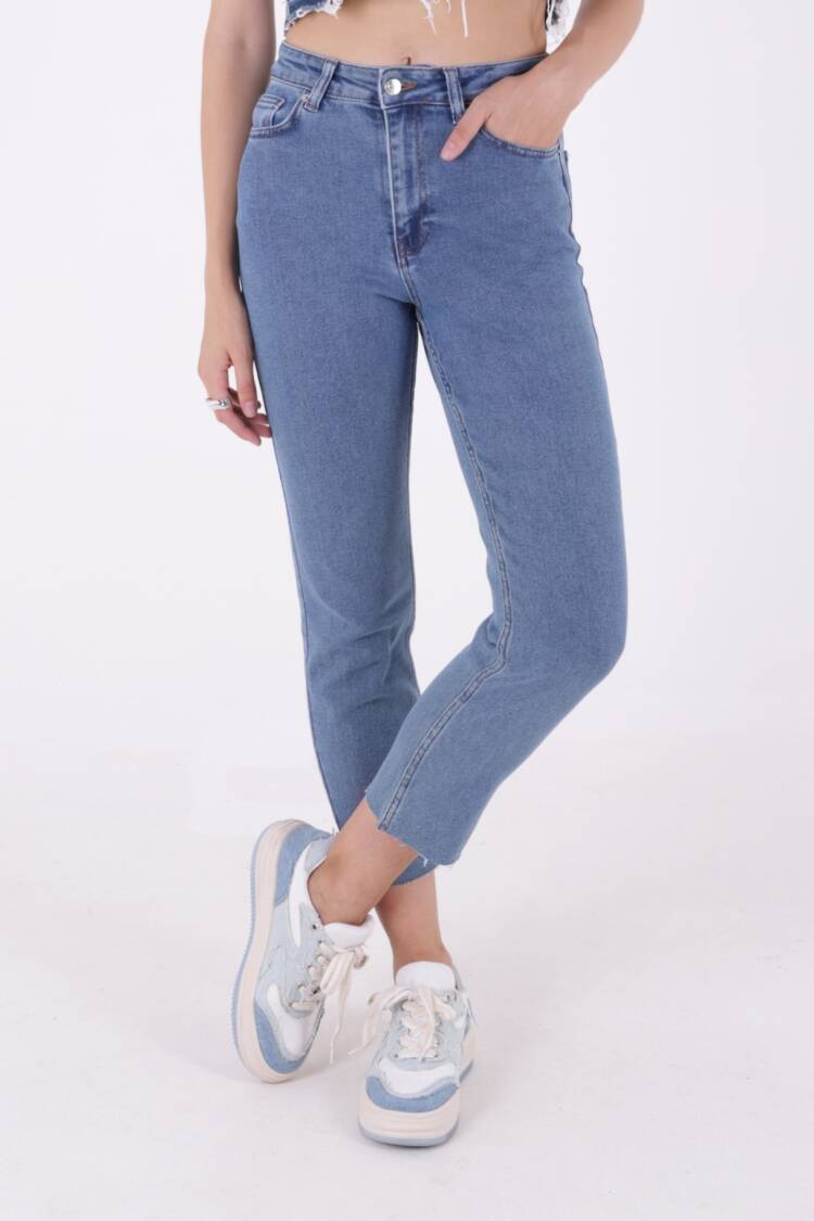 Seamless Mom Fit Jeans