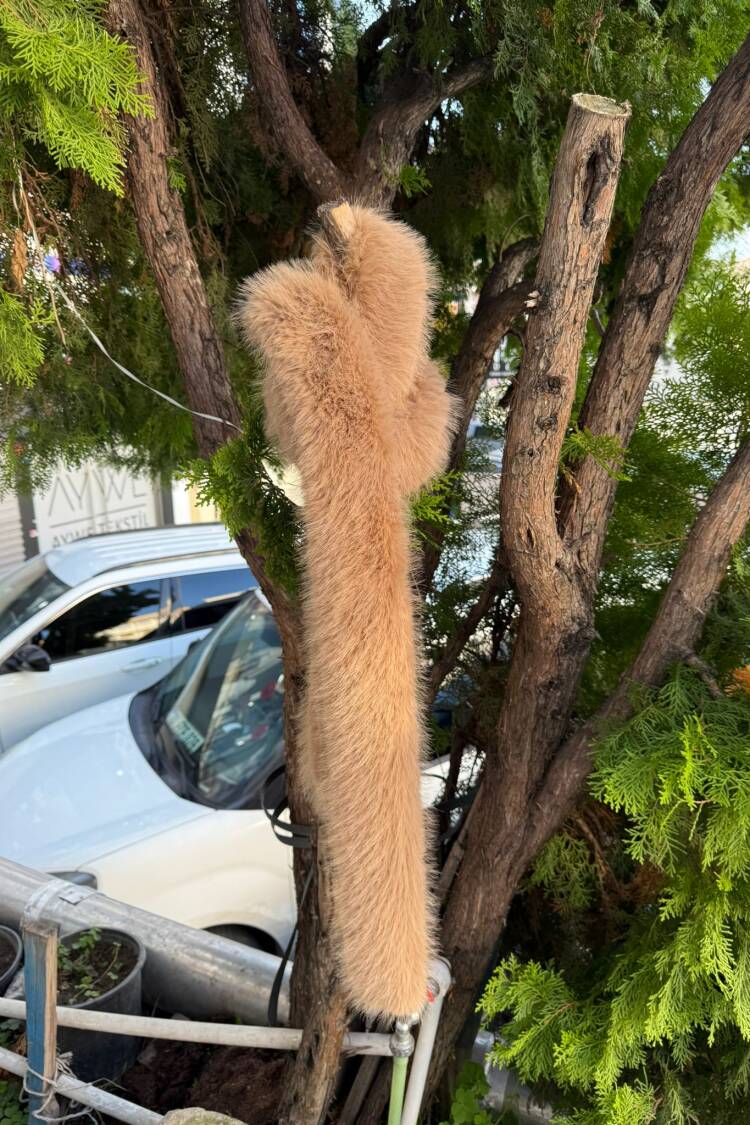 Mango Fabric Long Fur Lanyard - Brand: Axesoire - Women & Kids, Baby Clothes Wholesale - Globality Store