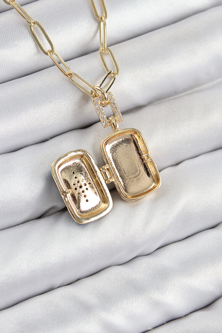Brass Zircon Stone Openable Pole Star Model Gold Color Women Necklace