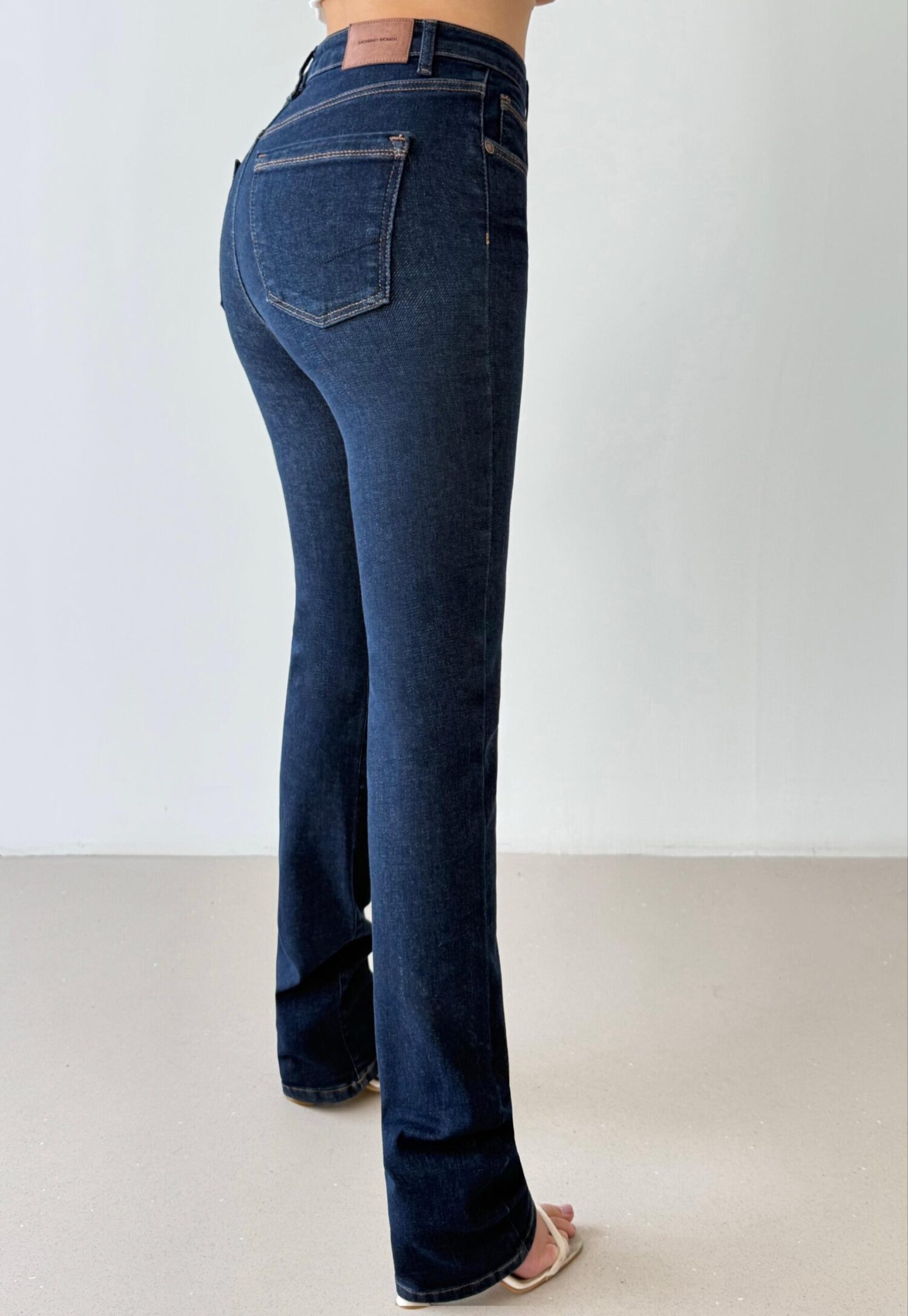 Blue High Waist Mom Jeans With Straight Leg - Brand: LACARINO - Women & Kids, Baby Clothes Wholesale - Globality Store