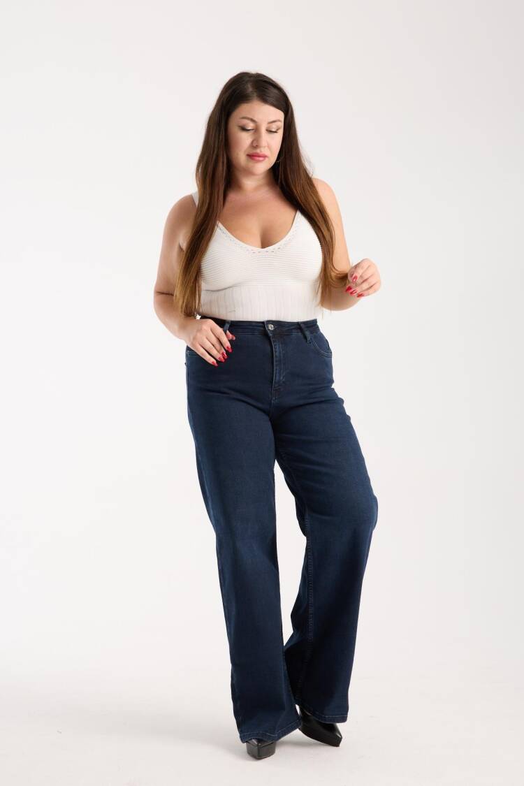 Blue Casual Plus Size Mom Jeans With Wide Leg