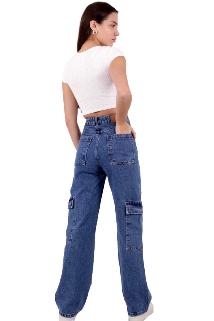 Cargo Pocket Wide Leg Jeans