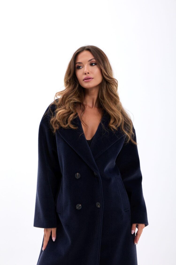 Elegant Single-Breasted Coat