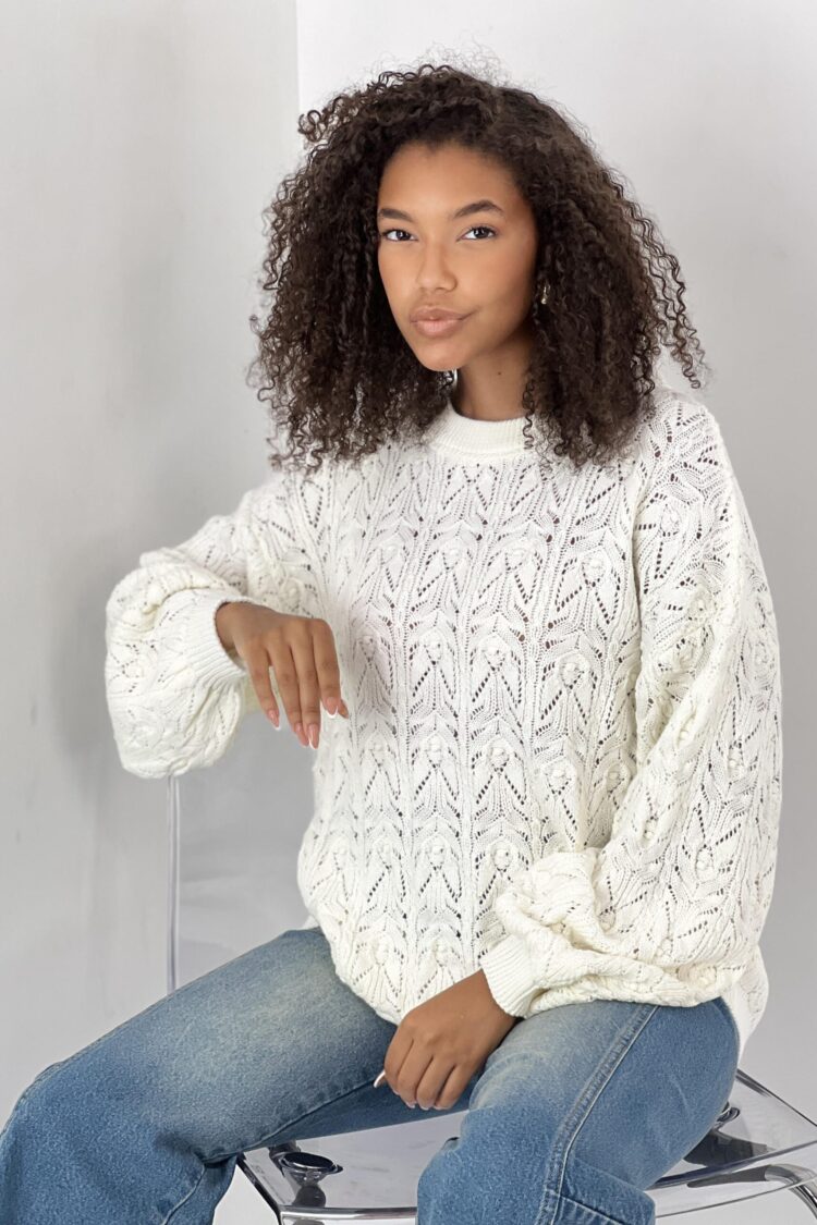 White Oversized Fit Sweater With Round Neck