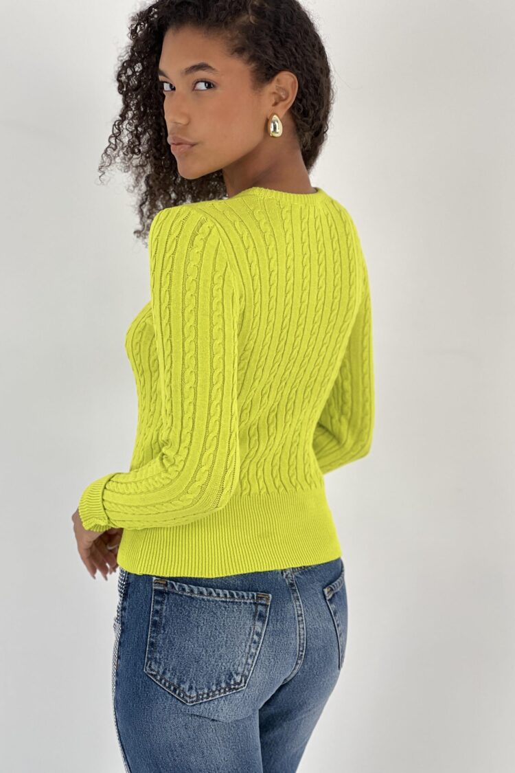 Green Slim Fit Casual Sweater With Round Neck