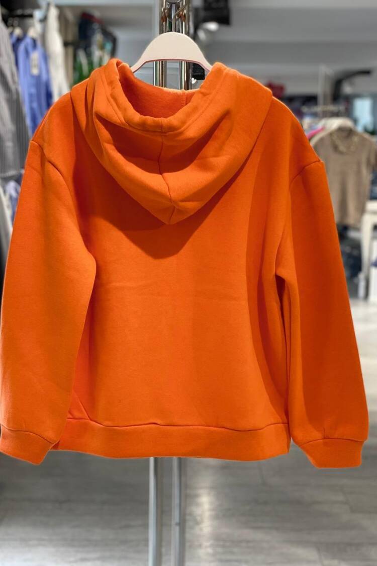 Sweatshirt With Hooded Neck And Oversized Fit
