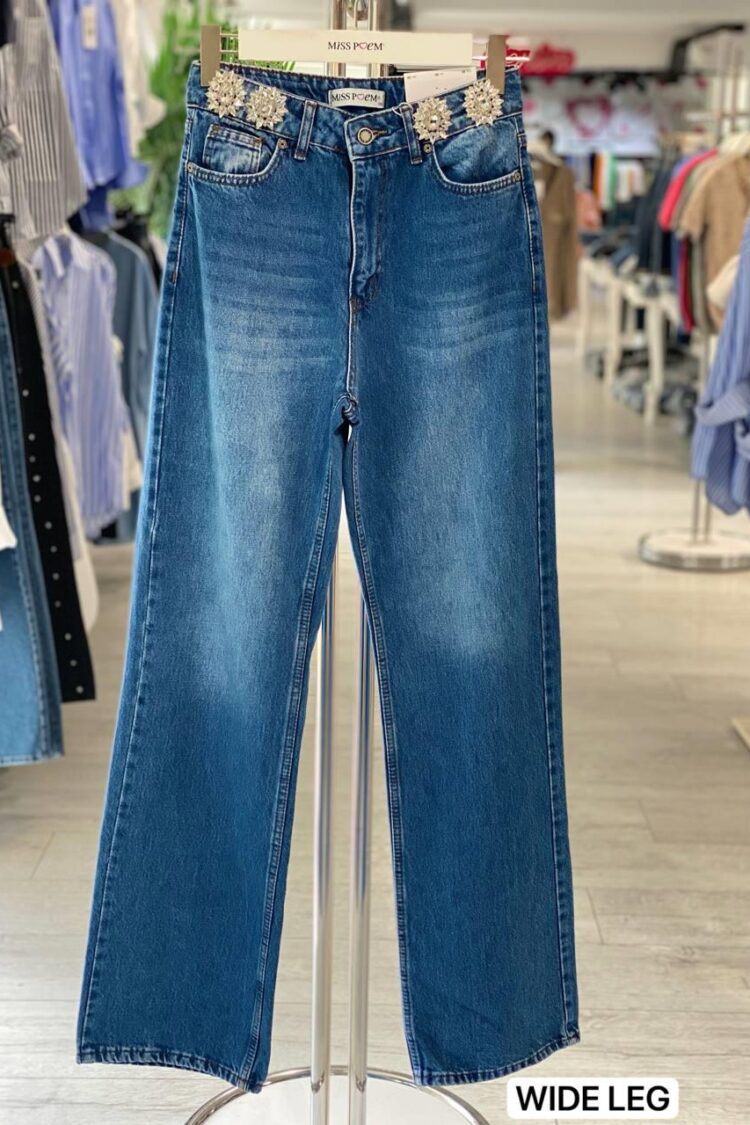 Blue Mom Jeans With Wide Leg And Button Closure - Brand: MISS POEM - Women & Kids, Baby Clothes Wholesale - Globality Store