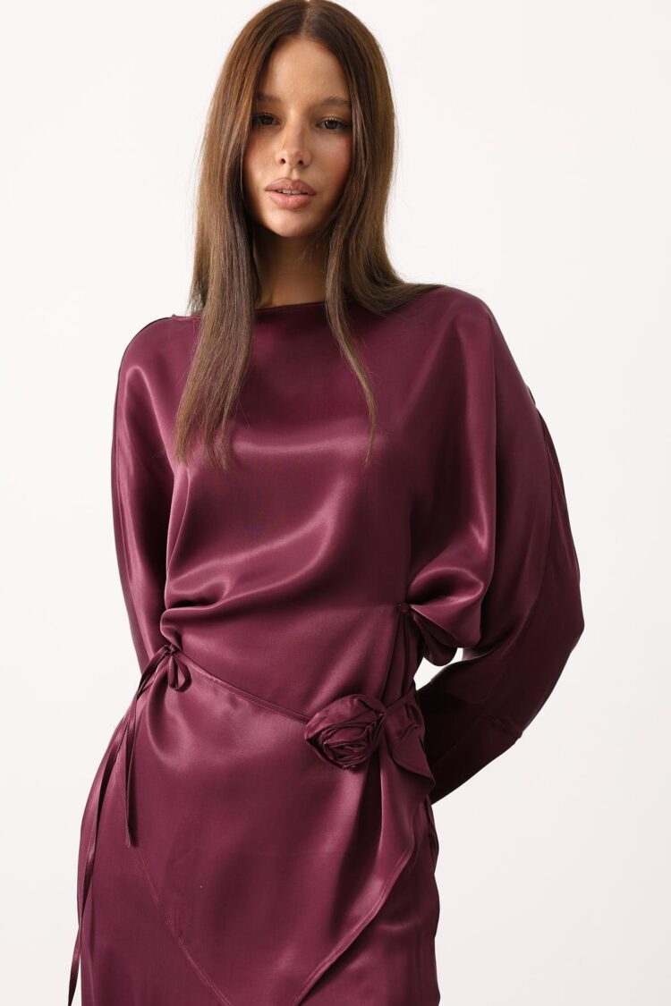 Elegant Claret Red Set