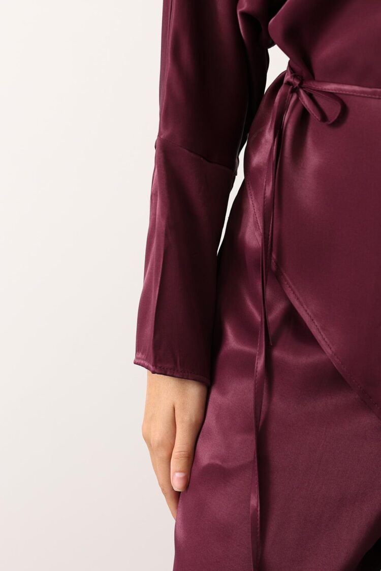 Elegant Claret Red Set