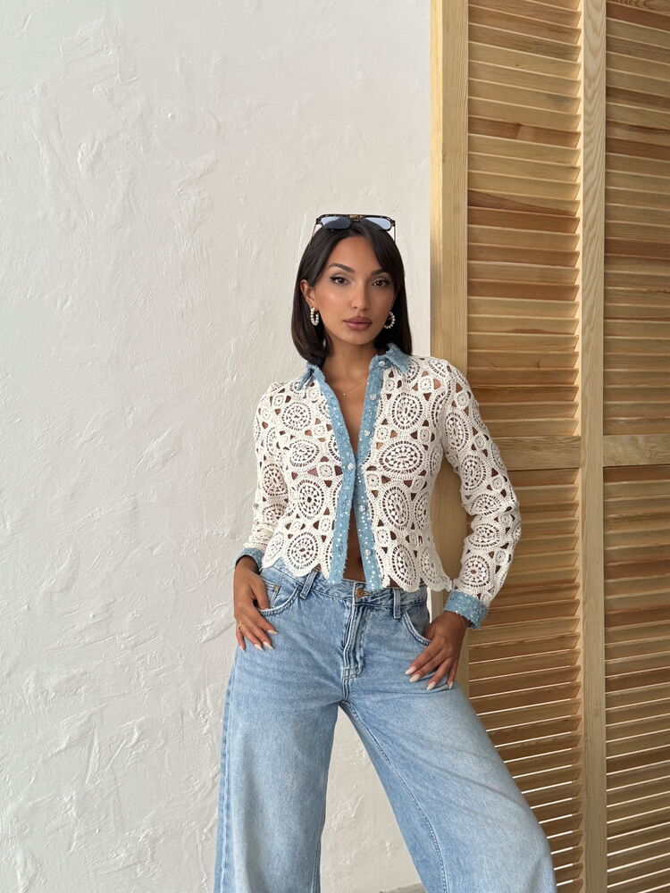 White Boho Slim Fit Blouse With Polo Neck
