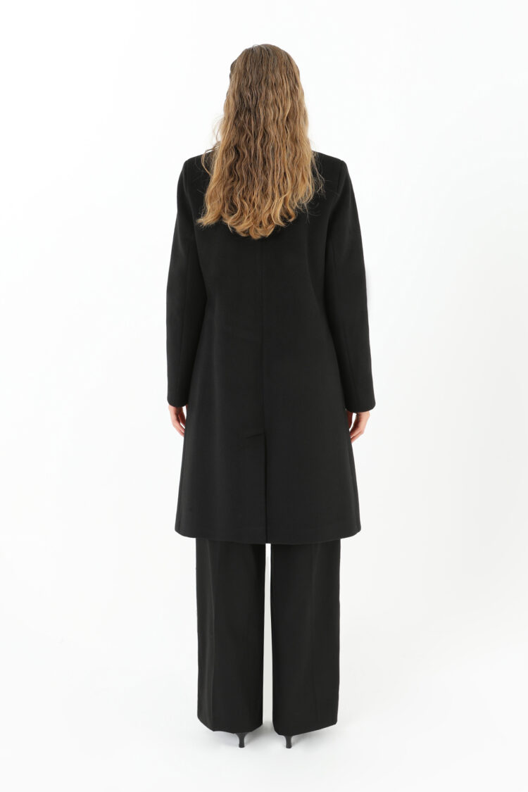 Black Elegant Single-Breasted Long Coat