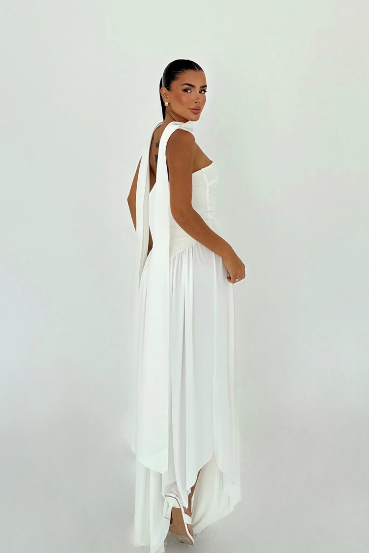 ElegantStrapless Maxi Dress