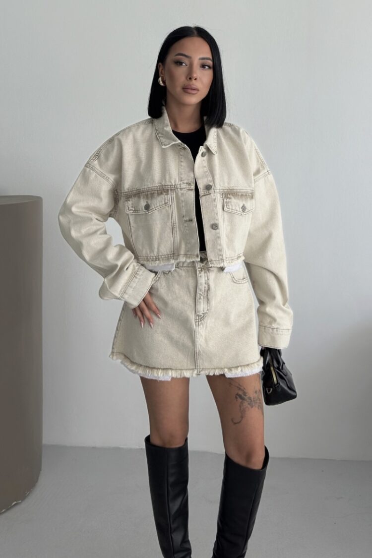 Beige A-Line Mini Skirt With Buttoned Closure