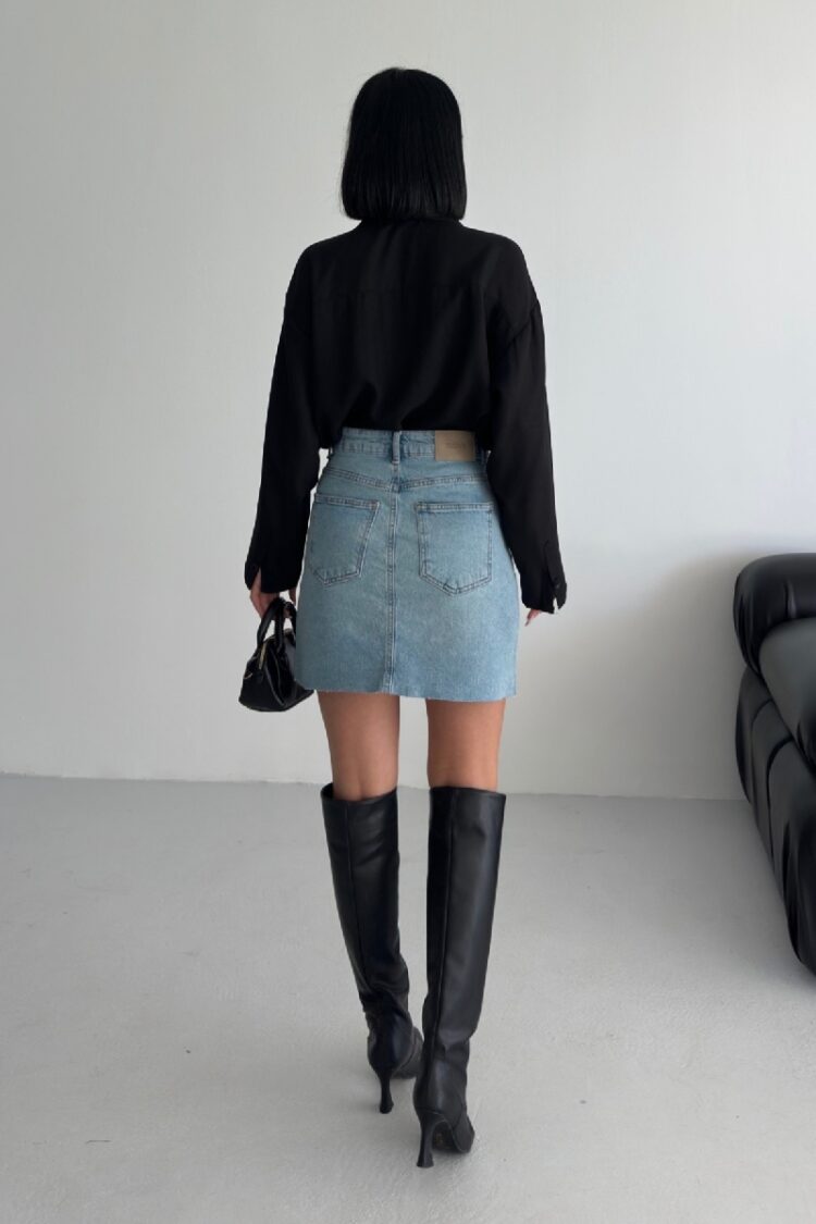 A-Line Mini Skirt With High Waist And Buttoned Closure