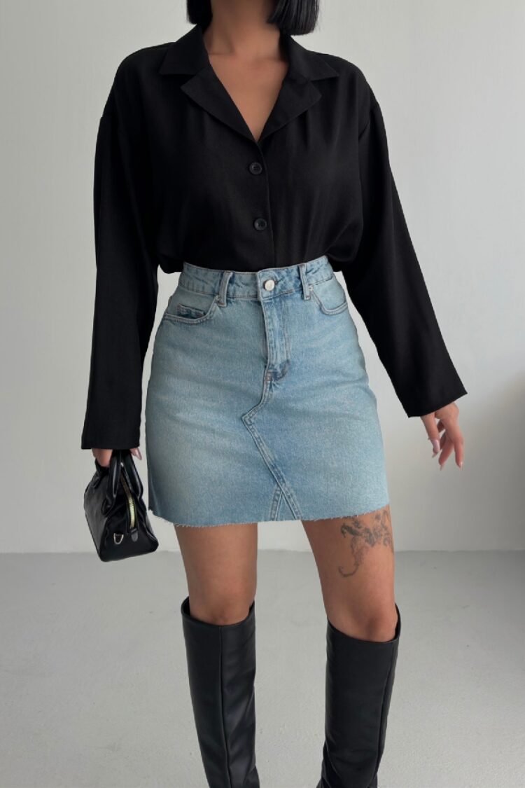 A-Line Mini Skirt With High Waist And Buttoned Closure