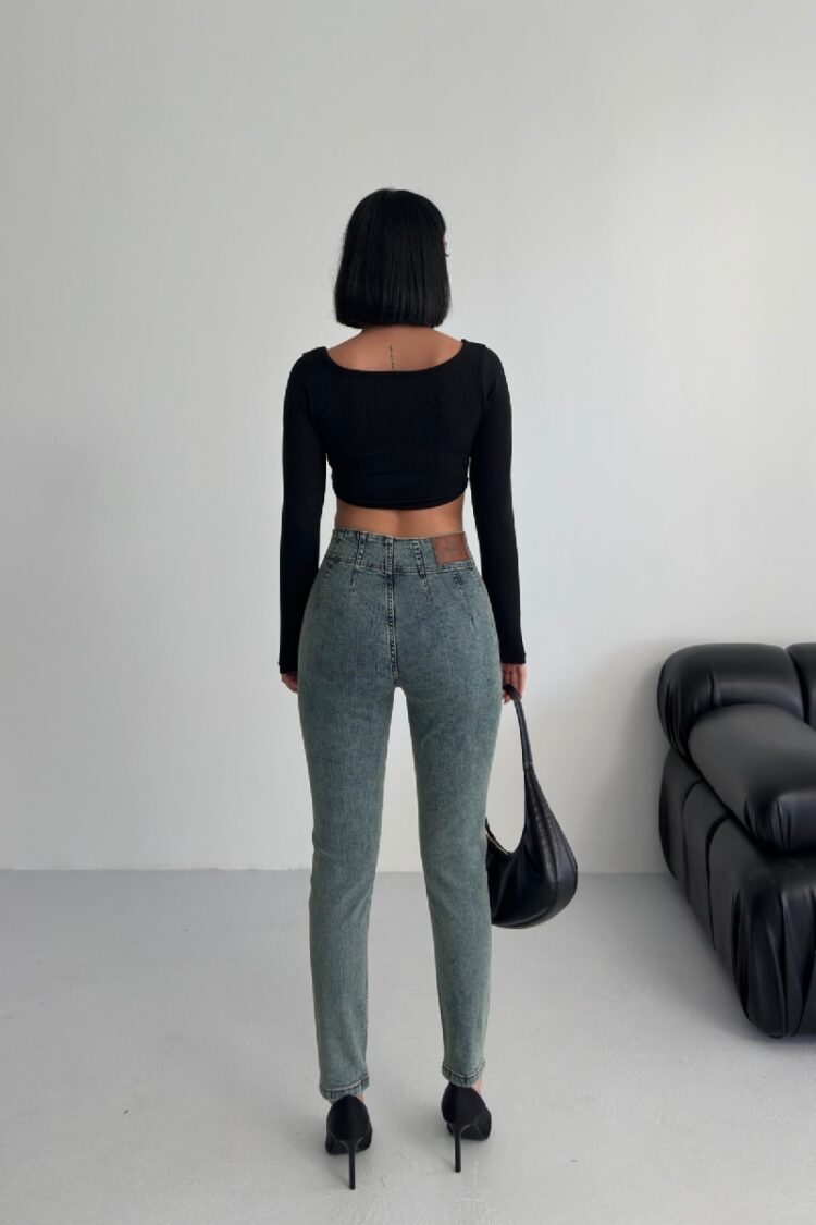 Mom Jeans High Waist Skinny Leg