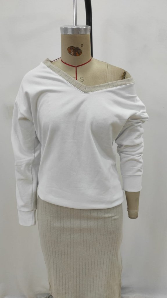 White Set With Oversized Fit And Midi Pencil Skirt