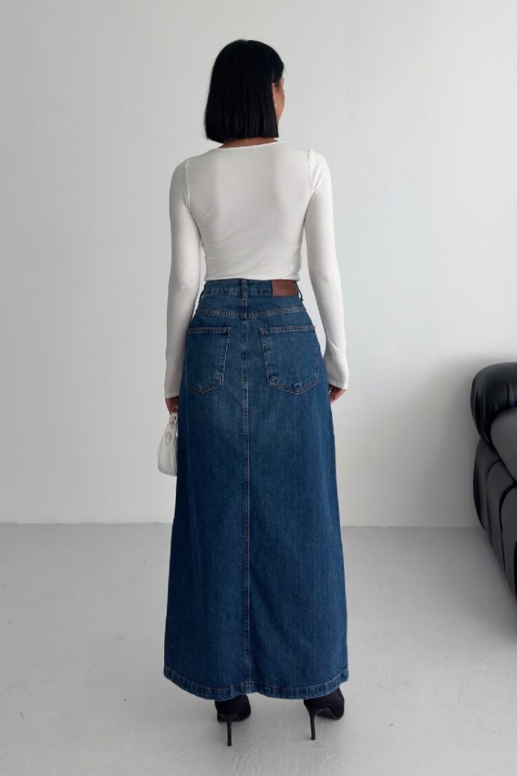 Blue A-Line Maxi Skirt With High Waist And Buttoned Closure
