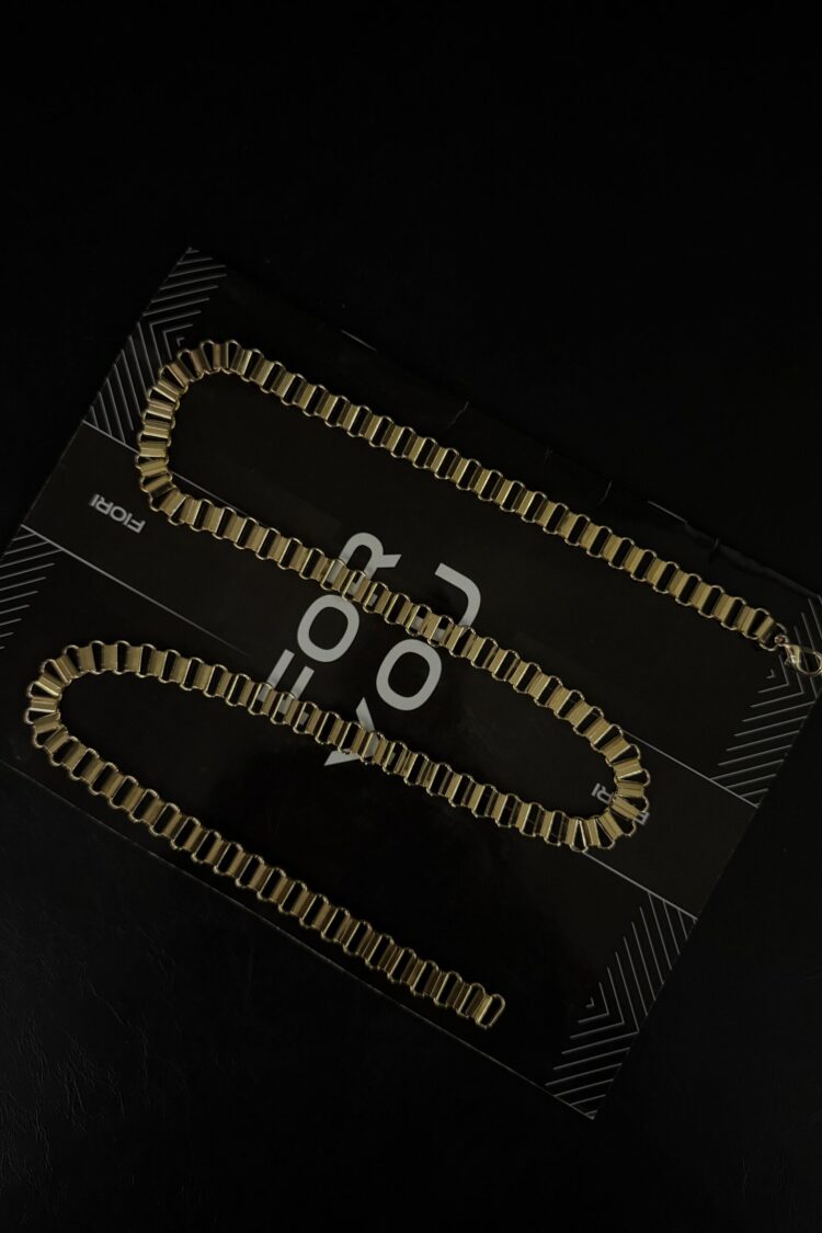 Thin Detailed Chain Belt