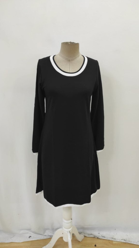 Black Elegant A-Line Dress With Long Sleeves