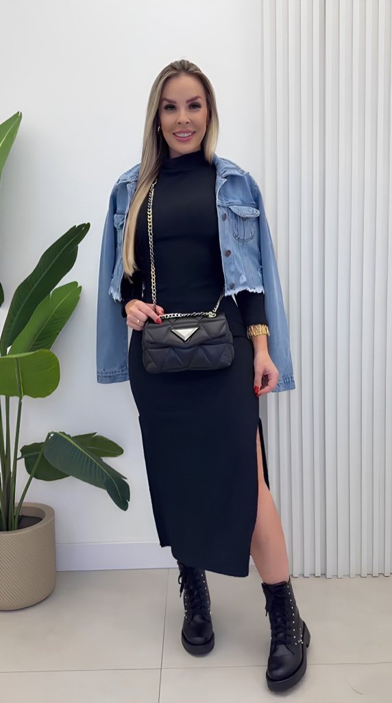 Elegant Bodycon Dress With High Neck