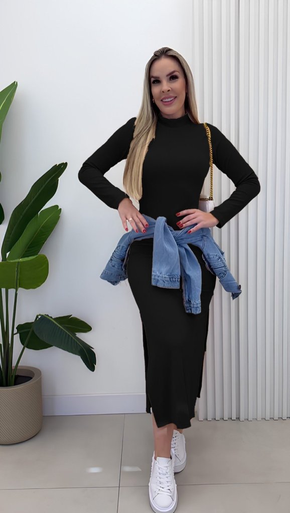 Elegant Bodycon Dress With High Neck