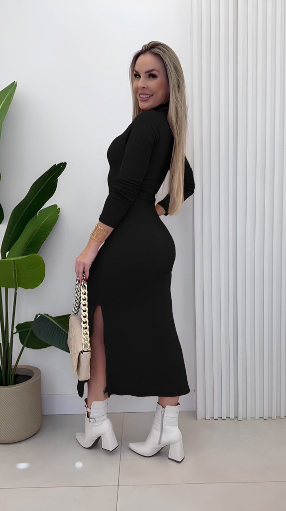 Elegant Bodycon Dress With High Neck