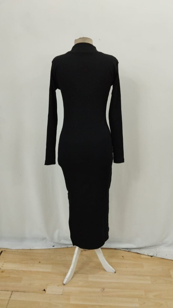 Elegant Bodycon Dress With High Neck