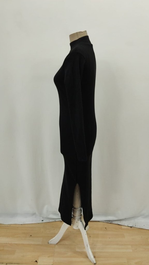 Elegant Bodycon Dress With High Neck