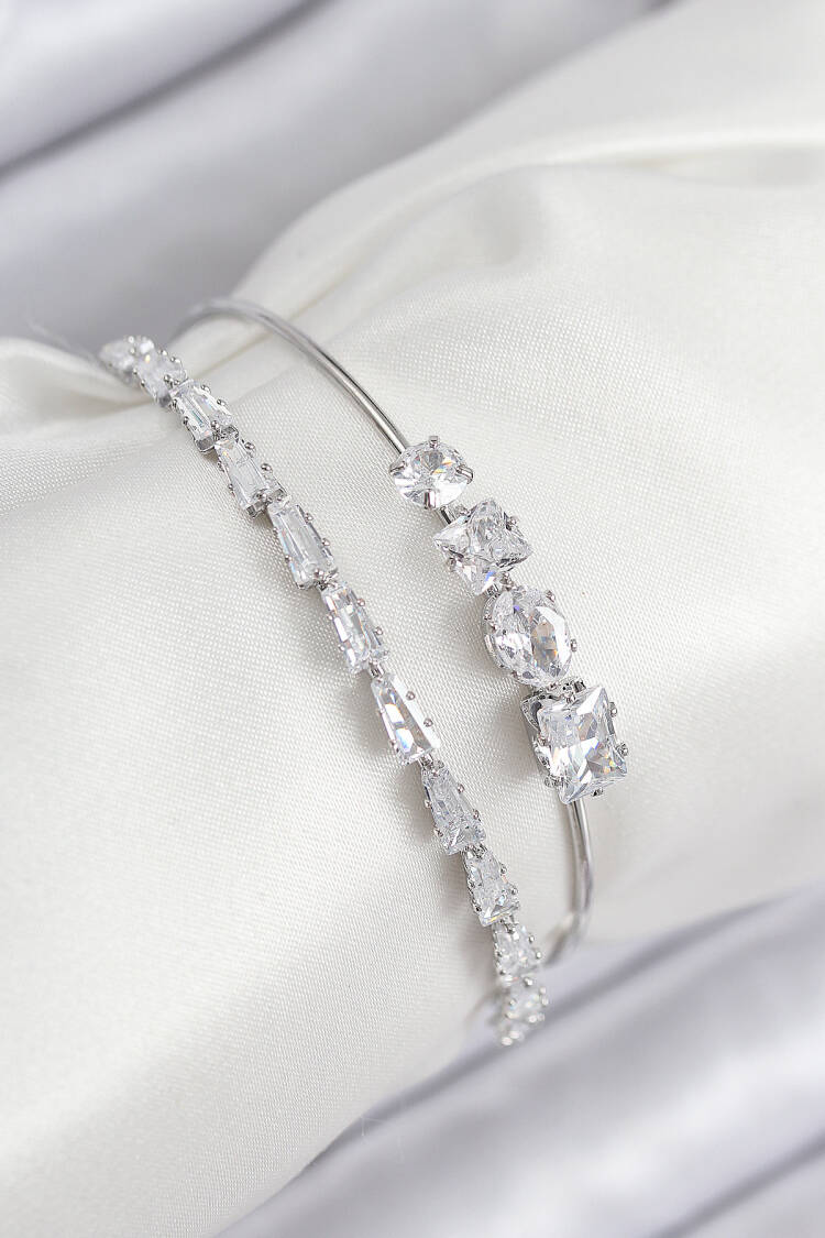 Brass Zircon Stone Waterway Pattern Silver Color Women's Bracelet - Brand: Ebijuteri - Women & Kids, Baby Clothes Wholesale - Globality Store